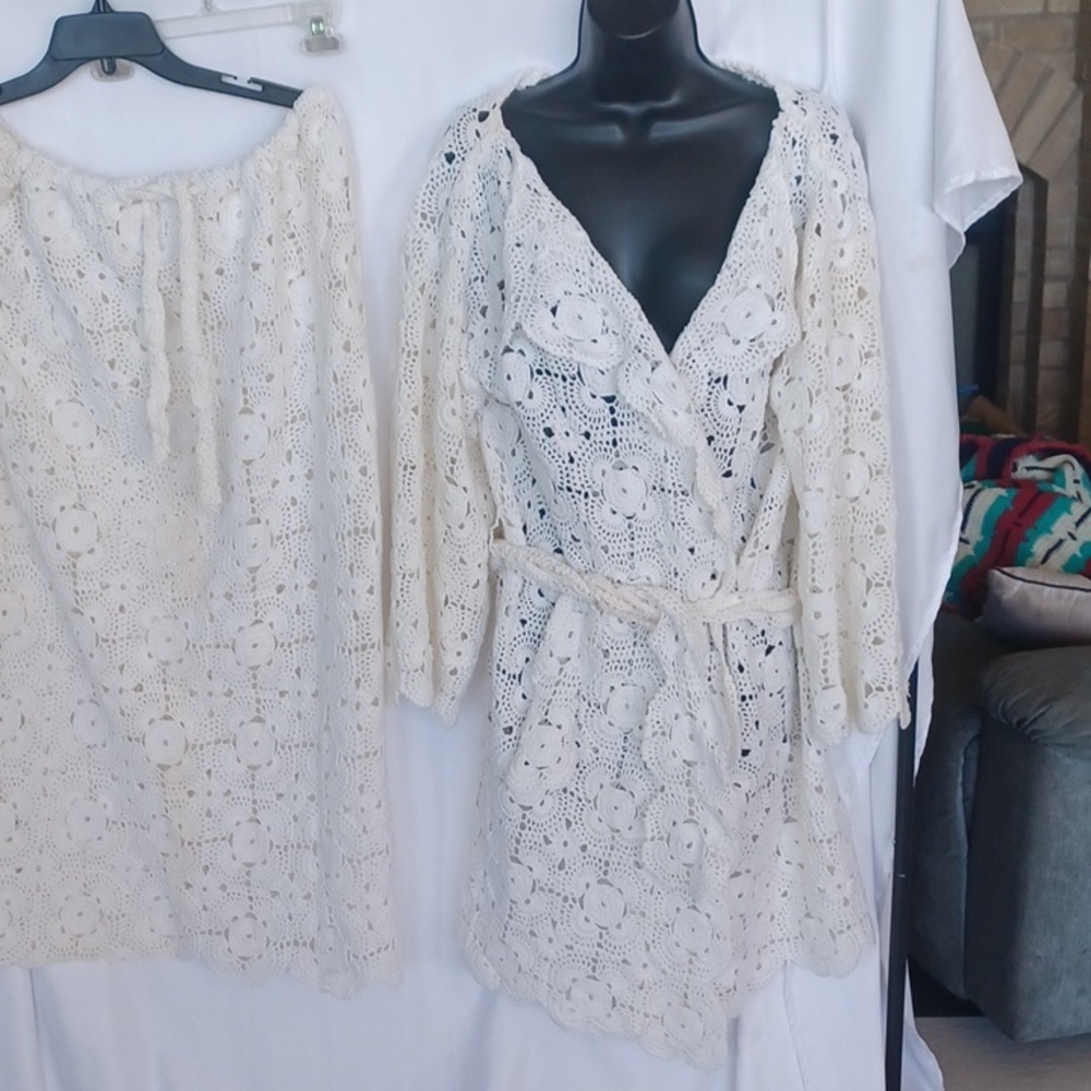 Handmade Crochet White Sweater & skirt set, sz med/large